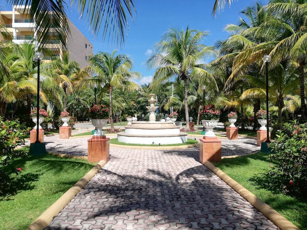 El Dorado Seaside Palms, Catamaran, Cenote & More Inclusive (Adults Only) Xpu Ha Exterior photo
